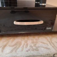 زیر تلویزیون طرح خاص