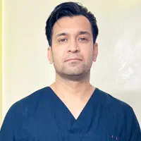 ماساژ درمانی سیاتیک،دیسک کمرمیگرن،اسپاسم.حجامت.فصد