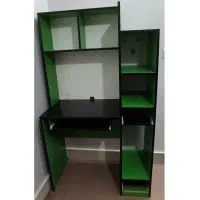 میز در حد نو و شیک