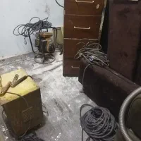 یک عدد موتور برق و ویبراتور و کف کش|ماشینآلات صنعتی|بندرعباس, |دیوار