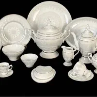 سرویس چینی ۱۲۸ پارچه، ۱۸ نفره