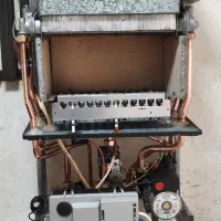 پکیج ایران رادیاتور در حد نو