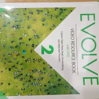 کتاب زبان evolve
