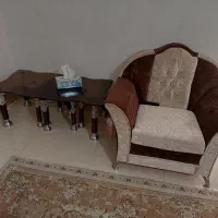 مبل 7نفره بامیزعسلی وآینه وشمعدان همه سالم|مبلمان خانگی و میز عسلی|سبزوار, غرب نیروگاه|دیوار