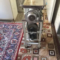 وسایل  فروشی تخت وغیره