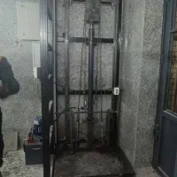 جوشکاری سیار و نصب بالابرهای  هیدرولیکی