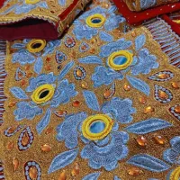 لباس مجلسی|لباس|جالق, |دیوار