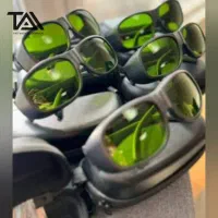 آموزش اپراتور لیزر مو با مدرک معتبر و استخدام