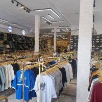 فروشنده خانم و اقا16تا 18 تومن