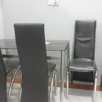 میز وصندلی وکالباس بر