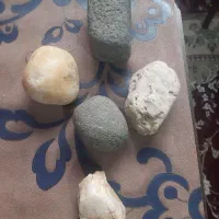 سنگ قیمتی.۴مدل هست.|کلکسیون اشیاء عتیقه|همدان, |دیوار