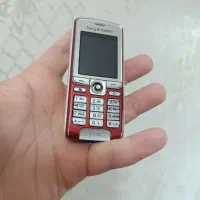 گوشی سونی اریکسون عتیقه باتری میخواد