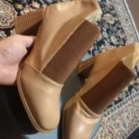 نیم بوت خارجی