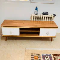 میز تلوزیون شرکتی در حد نو