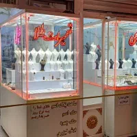 اجاره مغازه طلا فروشی در بازار|اجارهٔ مغازه و غرفه|میانه, |دیوار