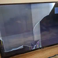 تلوزیون الجی 49 اینچ شکسته