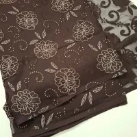 پارچه لباسی و چادری و‌ پیراهن