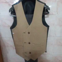 کت شلوار در حد نو|لباس|رشت, معلم|دیوار