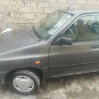 پراید خاکستری