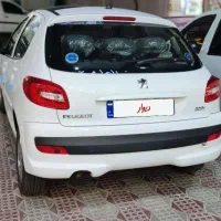 پژو ۲۰۷ پانا با رینگ در حد خشک