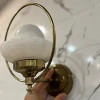 دو عدد چراغ دیوار کوب