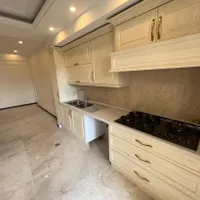 فروش آپارتمان ۱۶۵ متری ۳ خوابه در فرمانیه