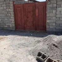 زمین واقع درمیدان امام حسین