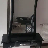 میز کنسول به همراه آینه