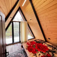 کلبه دوخوابه صنوبر|اجارهٔ کوتاهمدت ویلا و باغ|ماسال, |دیوار