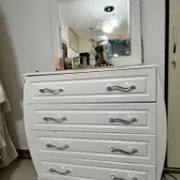 سرویس خواب|تخت و سرویس خواب|قم, شاه سید علی|دیوار