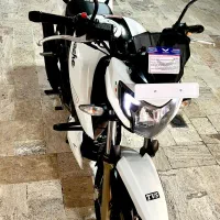 اپاچی 200 مدل 1397 در حد صفر و کم‌کارکرد