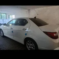 دنا پلاس اتوماتیک، مدل ۱۴۰۴