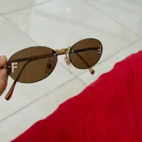 عینک آفتابی fendi زنانه و گردنبند