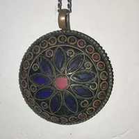 گردنبند دستکوب قدیمی