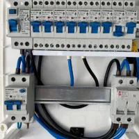 گروه فنی مهندسی برق اکولایت