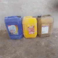 تعدای گالن بیست لتری