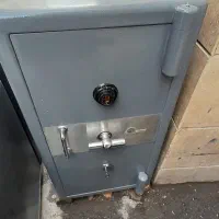 دو عدد صندوق ۱۰۰۰ کاوه اصل