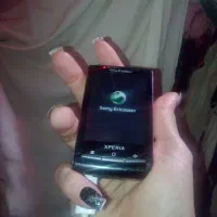 یک عدد گوشی سونی اریکسون