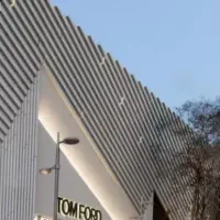 یک دهنه مغازه از پاساژ زمانی اجاره داده میشود