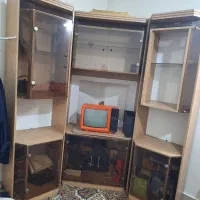 کتابخانه و ویترین شیشه ای سه تیکه