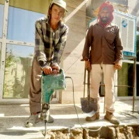 خدمات  پیکوردریل تخریب سنگ فرزحمل نخاله شهرصدرا