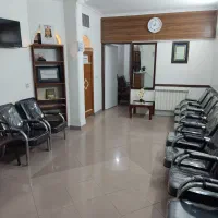 منشی مطب متخصص جراحی مغز اعصاب