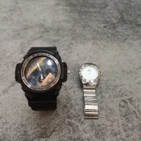 دو عدد ساعت