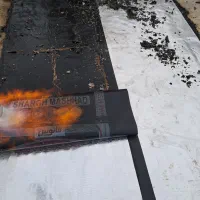 ایزوگام نصب تعمیرات لکه گیری تخریب تمام نقاط شیراز