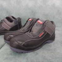 کفش کار جلوآهنی|کیف، کفش، کمربند|قروه, |دیوار