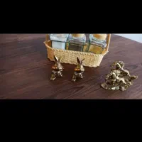خرگوش و اسب برنجی