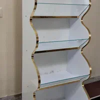 قفسه و میز
