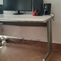 میز کامیپوتر ابعاد ( 73 × 75 × 130 )|میز تحریر و کامپیوتر|بروجرد, |دیوار