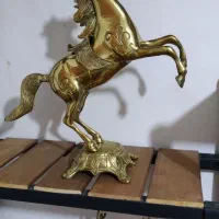 مجسمه اسب برنز