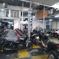 تعمیرکار موتور سیکلت